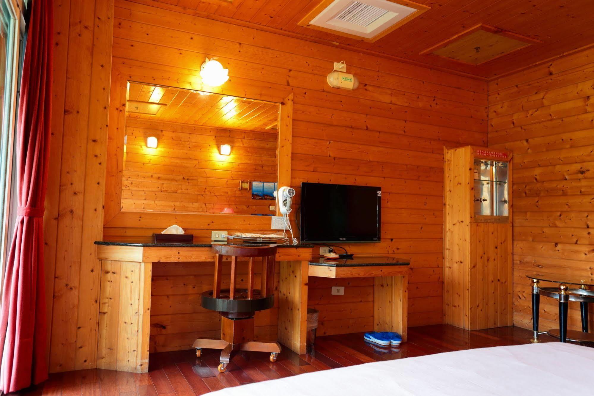 Kingtaiwan Hotel Лугу Экстерьер фото