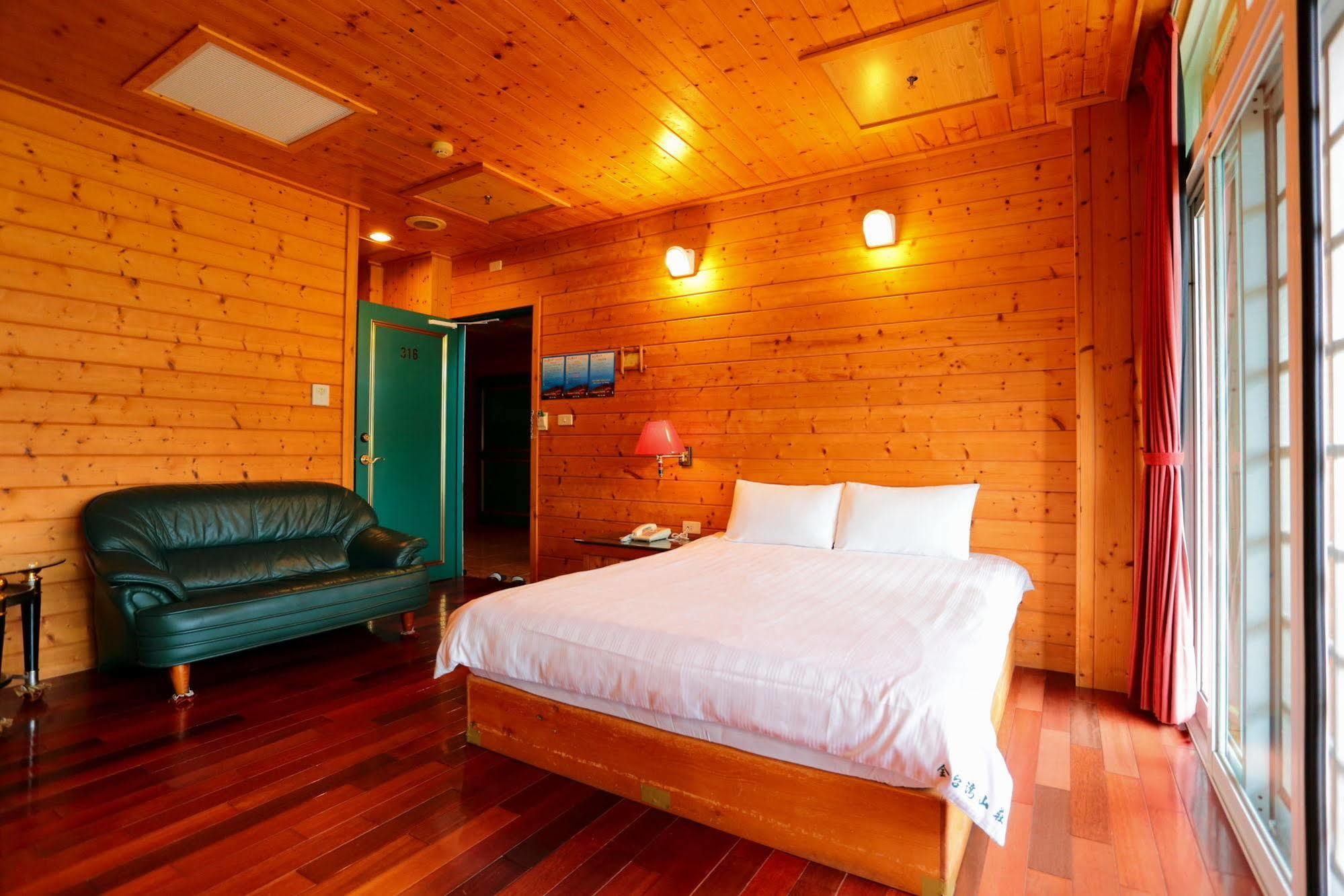 Kingtaiwan Hotel Лугу Экстерьер фото